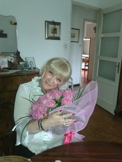  ,   Scarllet, 61 ,     , c 
