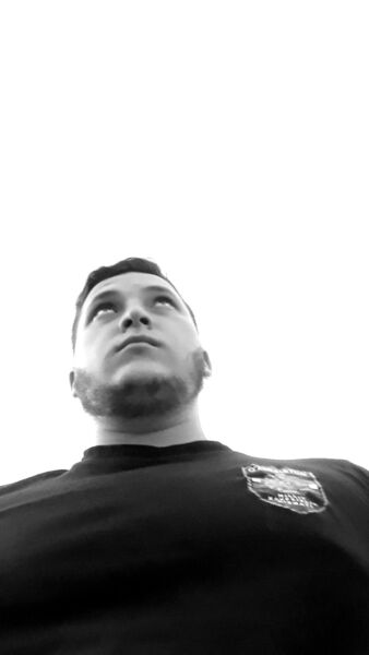  ,   Sarvar, 28 ,   ,   , c , 