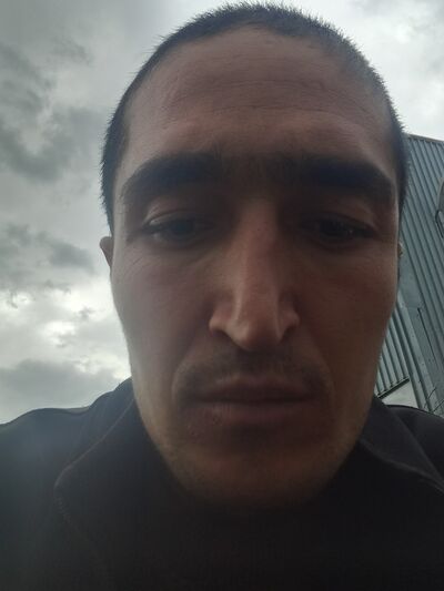  ,   Gani, 31 ,   ,   