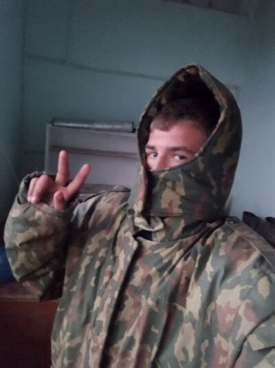  ,   Anvar, 19 ,   ,   , c , 
