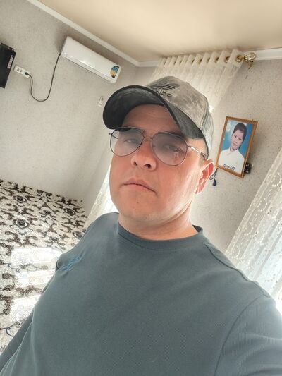  ,   Ali, 34 ,   ,   