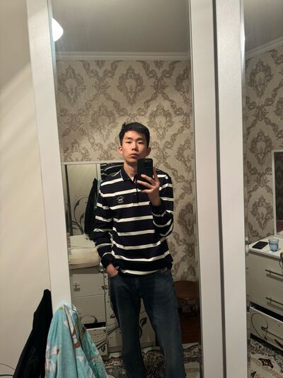  ,   Idris, 21 ,   ,   