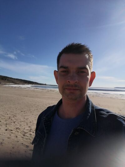  ,   Zhenya, 38 ,   ,   