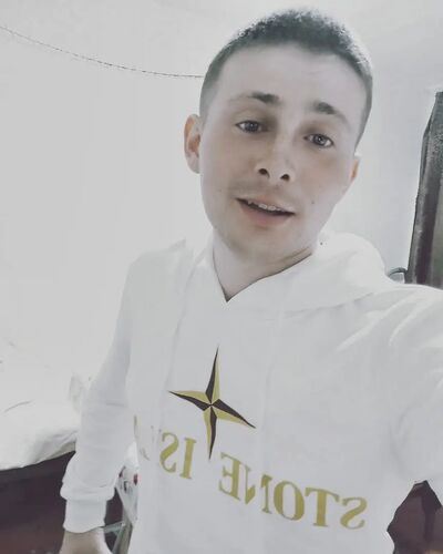  ,   Viktor, 30 ,   ,   