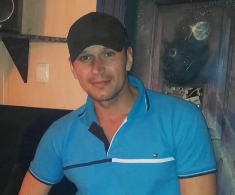  ,   Aleks, 41 ,   ,   , c 