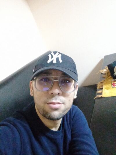  ,   Eli, 25 ,   ,   