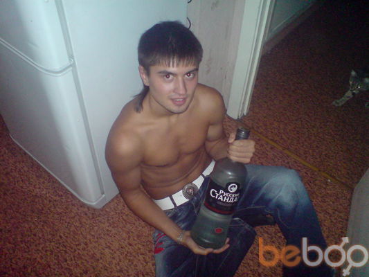  ,   Artem, 37 ,   ,   , c 