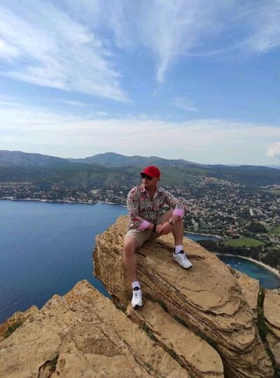  ,   Viktor, 33 ,   ,   , c 