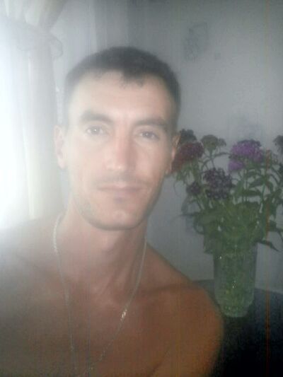  ,   Denis, 46 ,   ,   , c 