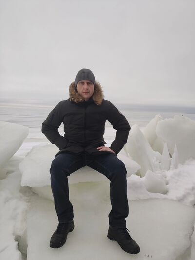  ,   Alex, 41 ,   ,   