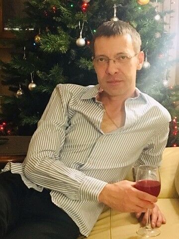  ,   Alex, 46 ,   ,   , c 