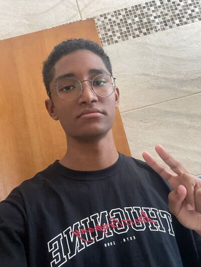  ,   Miguel, 18 ,     , c 