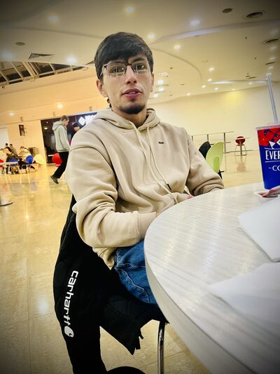  Nepasice,   Nusratullo, 22 ,   ,   