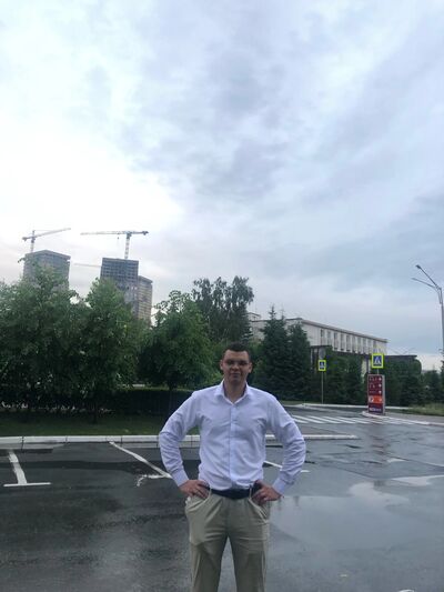  ,   Anton, 28 ,   c 
