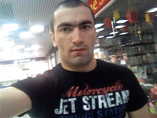  ,   Emir, 36 ,   ,   , c 
