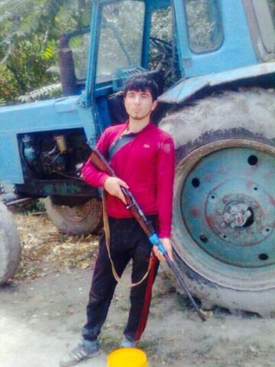  ,   Muhammad, 32 ,   