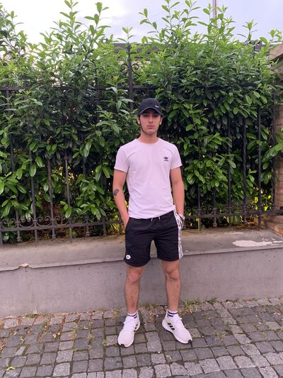  ,   David, 21 ,   ,   , c , 