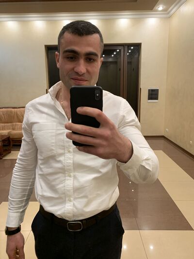  ,   Miqo, 33 ,   ,   