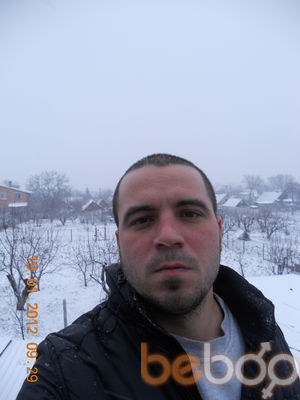  ,   Anatolii, 39 ,   ,   , c 