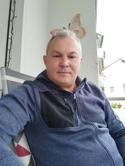  Adamshoffnung,   Sergej, 52 ,   ,   