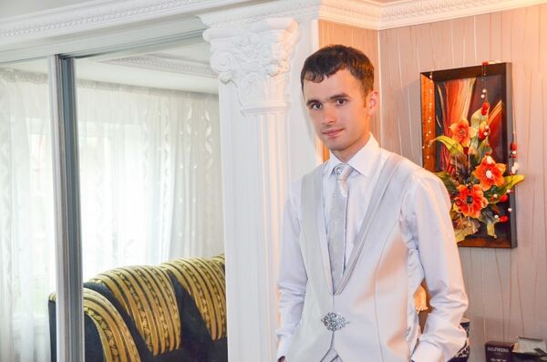  ,   Vadim, 35 ,   
