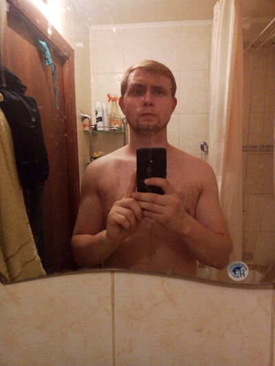  ,   Anton, 29 ,   