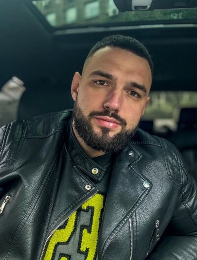  ,   Vladislav, 37 ,   ,   , c , 