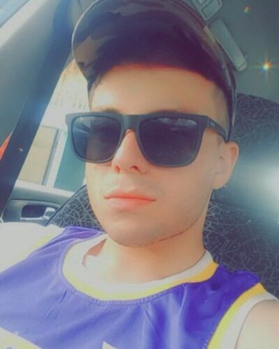  -,   Oliver, 25 ,   ,   