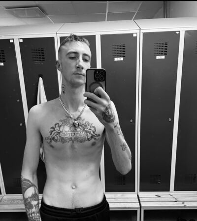  ,   Rostyslav _, 25 ,   ,   
