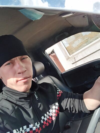  -,   Sergej, 28 ,   ,   , c , 