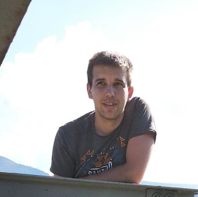  ,   Clavik, 37 ,   