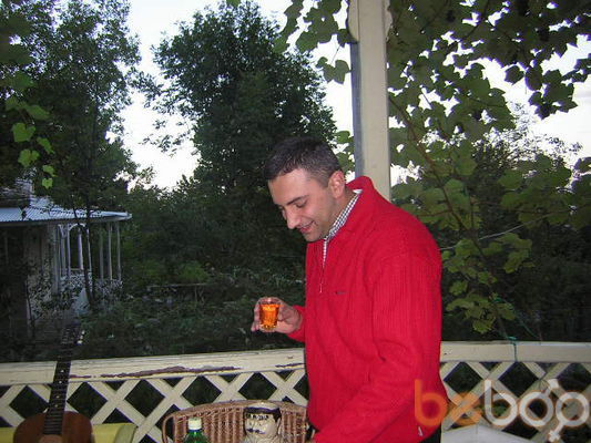  ,   Joniko, 48 ,   