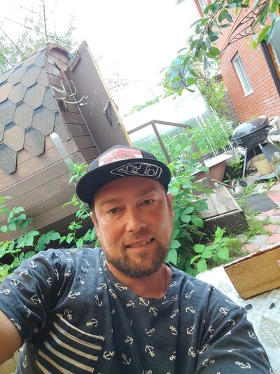  ,   Leon, 33 ,   ,   , c 