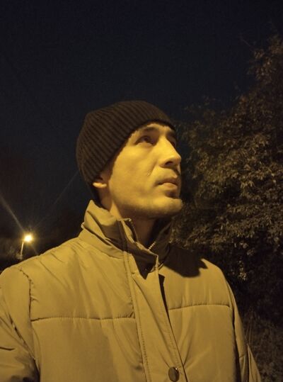  ,   Ismail, 32 ,   ,   , c , 