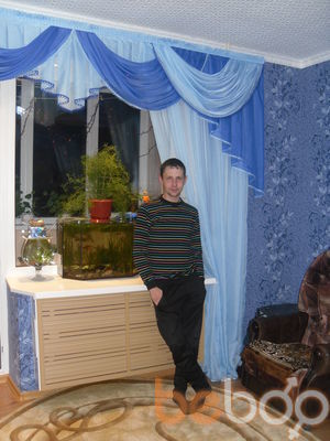  -,   Artem, 37 ,   