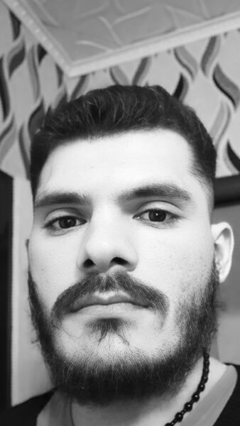 ,   Victor, 29 ,   ,   