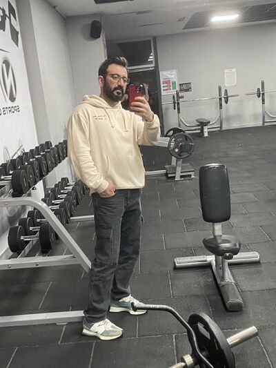  ,   Mehmet, 40 ,   ,   