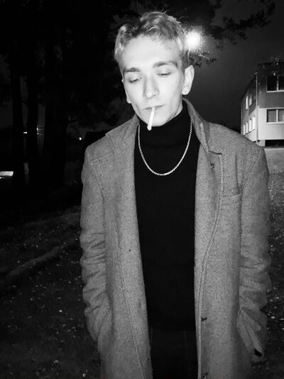  ,   Vlad, 23 ,   ,   