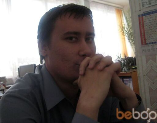  ,   John1985, 39 ,  