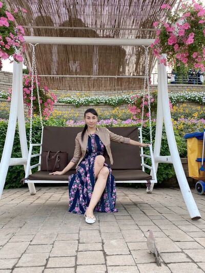 ,   Vivian, 33 ,  