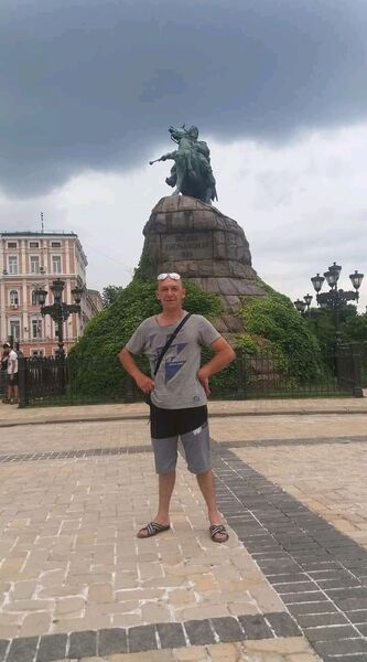  ,   Vitaliy, 41 ,   ,   