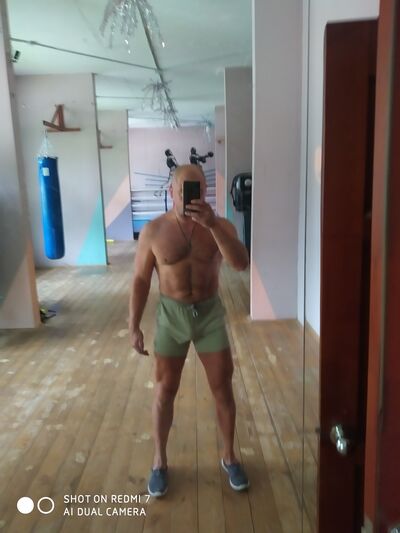  ,   Oleg, 28 ,   ,   , c , 