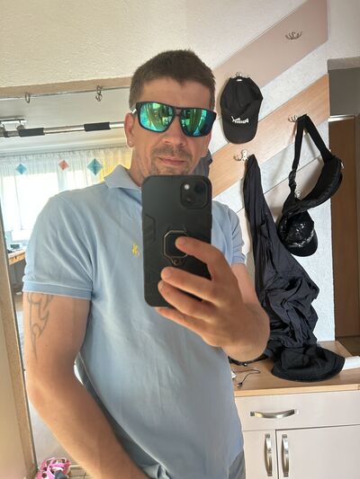  ,   Volodymyr, 39 ,   ,   