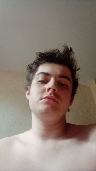  ,   Maxim, 22 ,   ,   