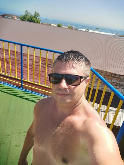  ,   Nikolay, 40 ,   ,   , c 