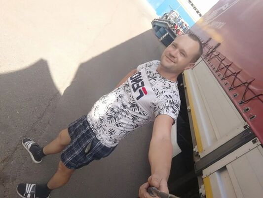  ,   Kirill, 37 ,   ,   , c 