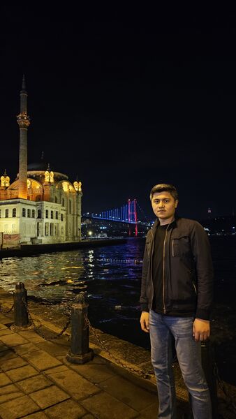  ,   Faruk, 31 ,   ,   