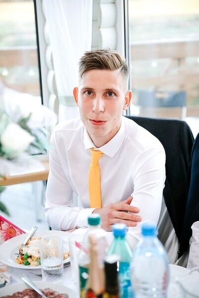  Soho,   , 28 ,   ,   , c 