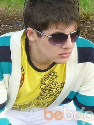  ,   Rush, 32 ,   