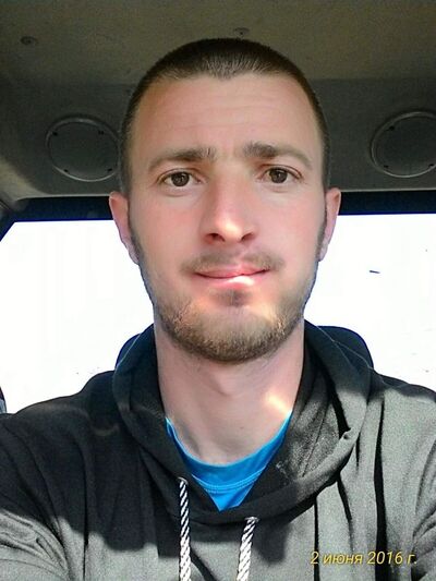  ,   Dmitrii, 37 ,   ,   , c 